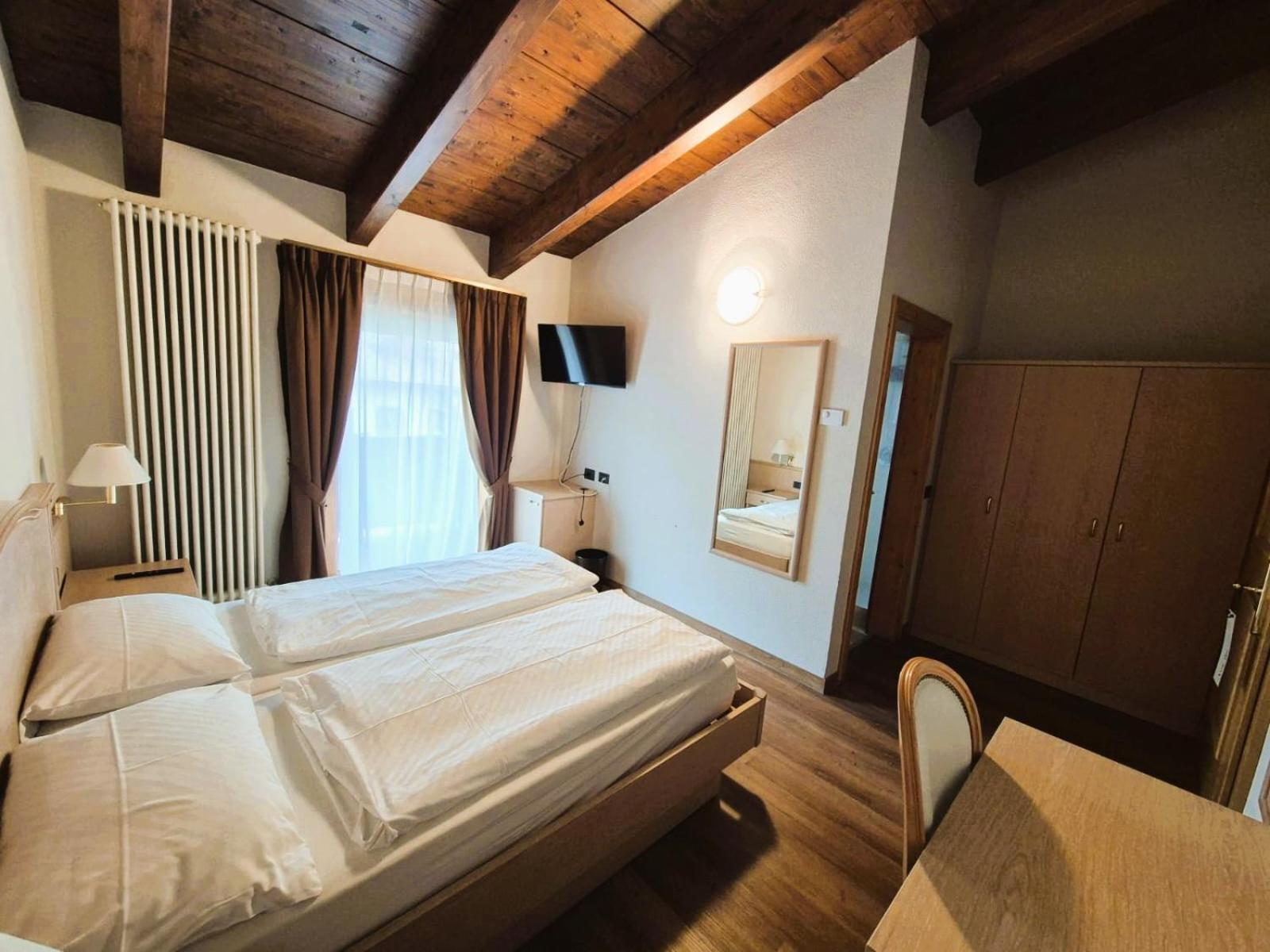 Hotel Angelica Livigno Exterior photo